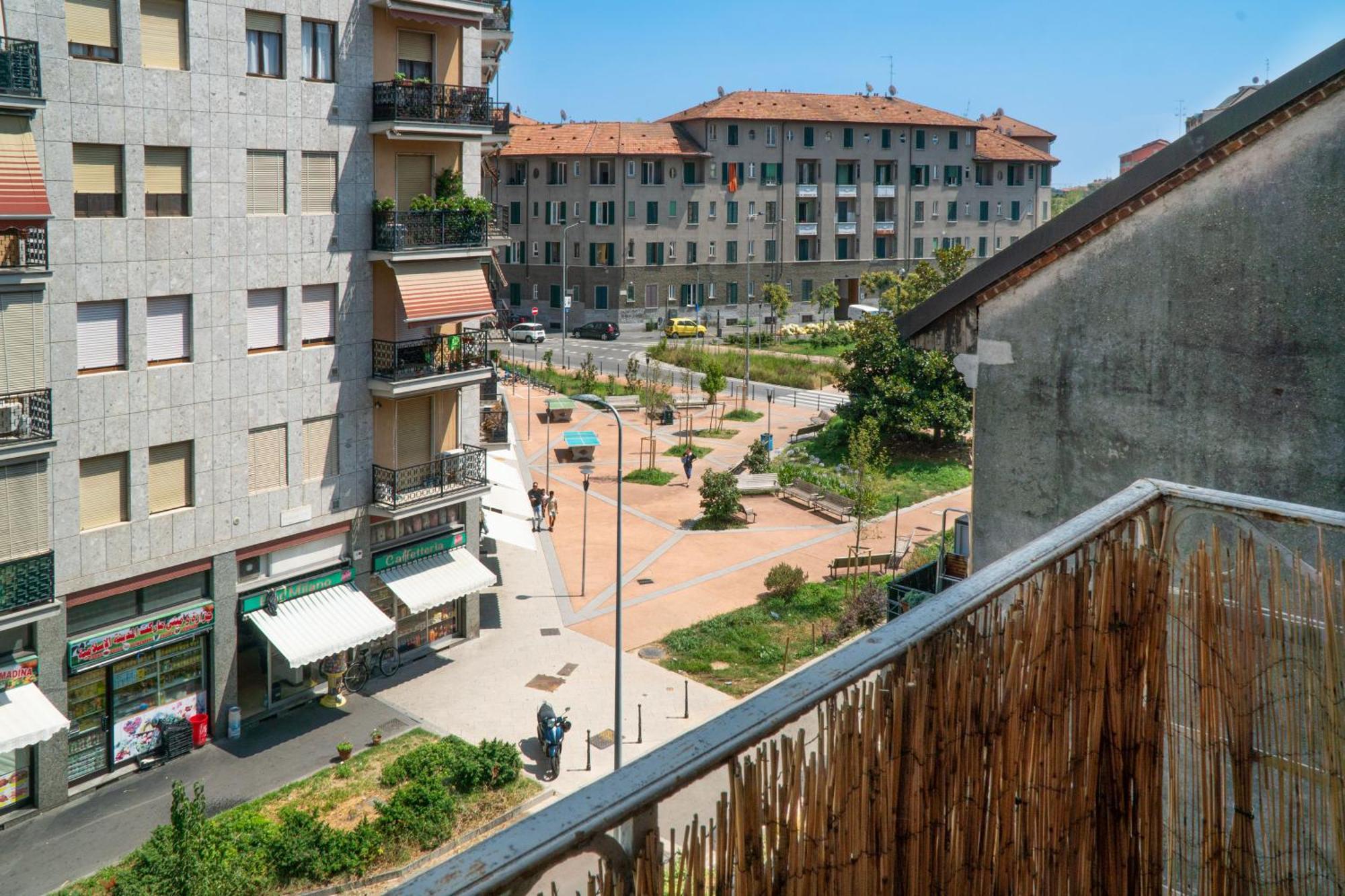 Bessy House, Near Fondazione Prada Apartment Milan Bagian luar foto